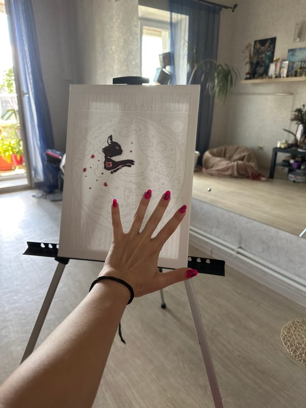 Woman documents art session and selfies in Vladimir