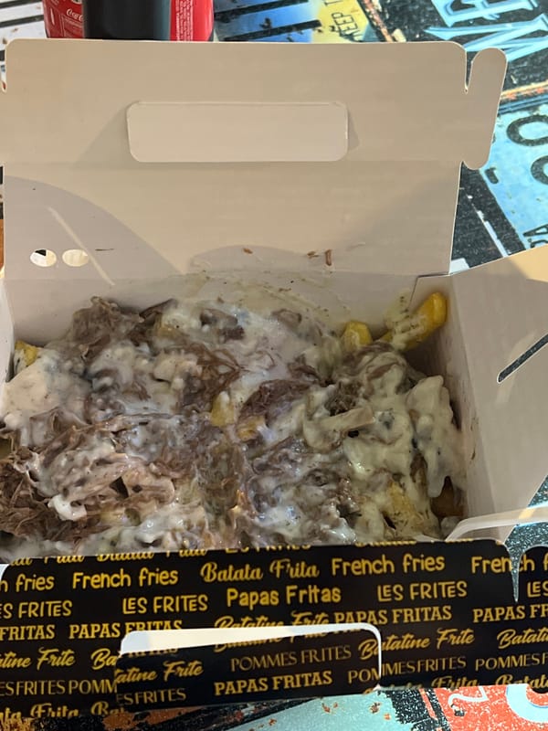 Late-night takeout order documented in Arica, Chile