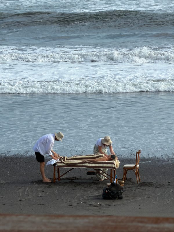 Beach massage services and casual dining documented in Kediri