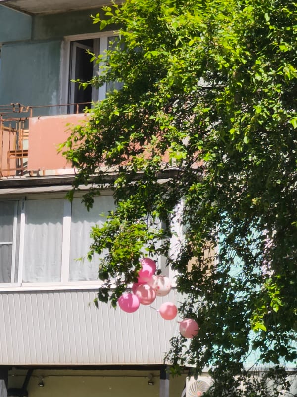 Morning life documented across Chaikovsky, Russia through 19 everyday moments