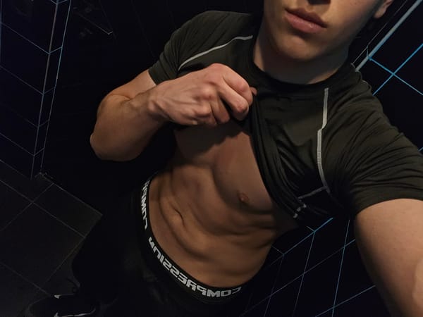 Person documents fitness routine with selfies in Yerevan gym