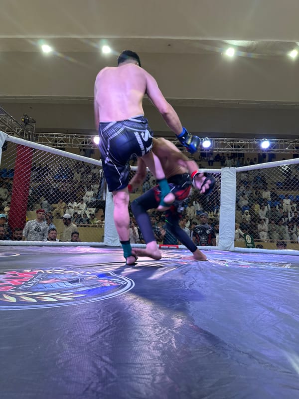 MMA fights documented at indoor arena event in Quetta