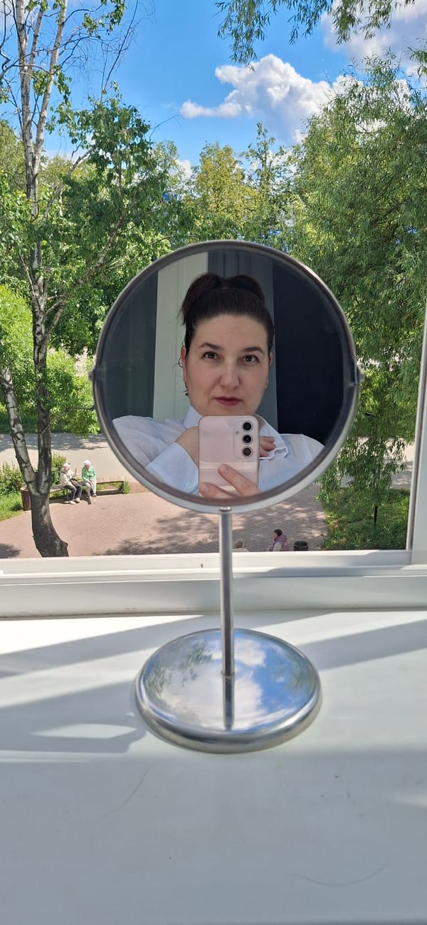 Ordinary morning life documented across Chaikovsky, Russia
