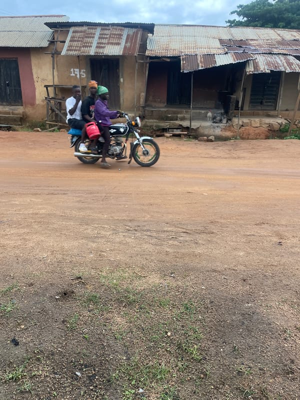 Daily life scenes from Jos and Gwong neighborhoods