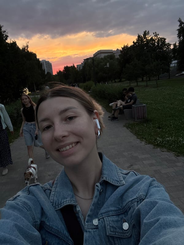 Sunset stroll through a Moscow park, golden hour in full effect