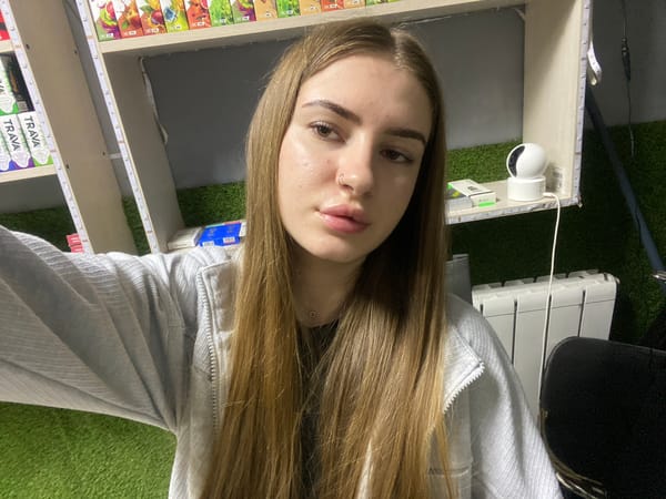 Woman documents daily routine in Дьяково through selfies