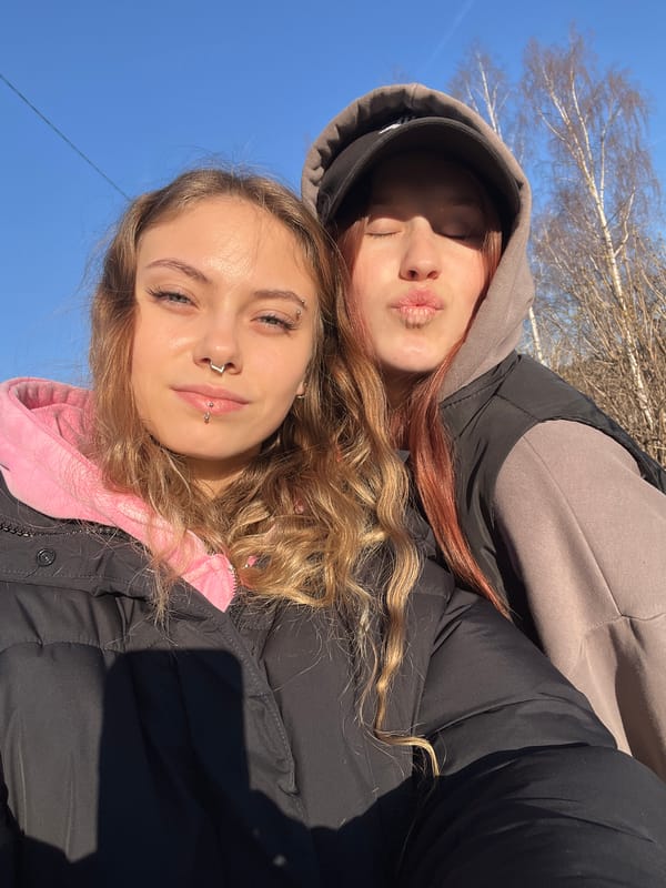 Young women take selfies in Фоки, Russia