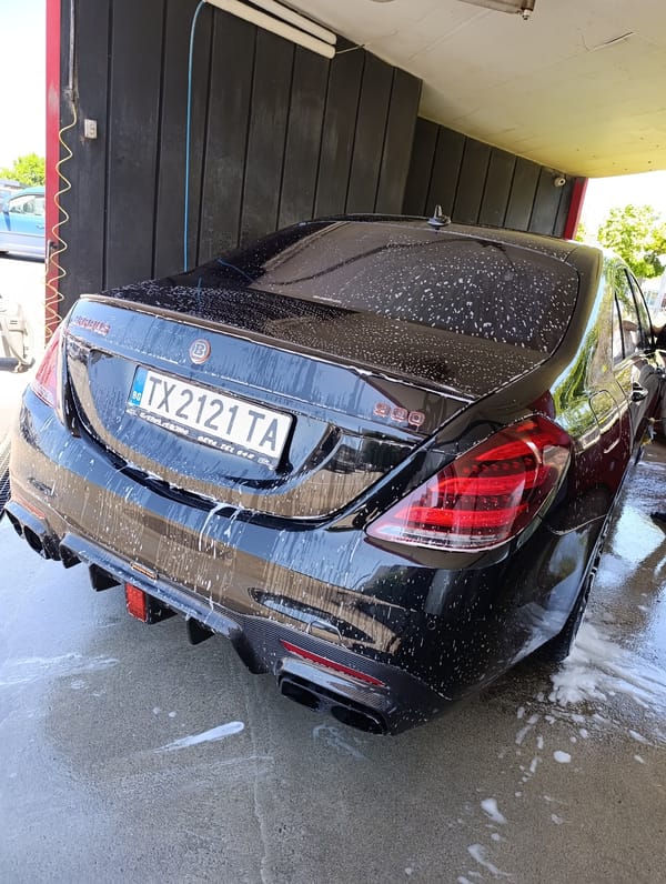 Multiple vehicles getting washed at a Dobrich self-service car wash