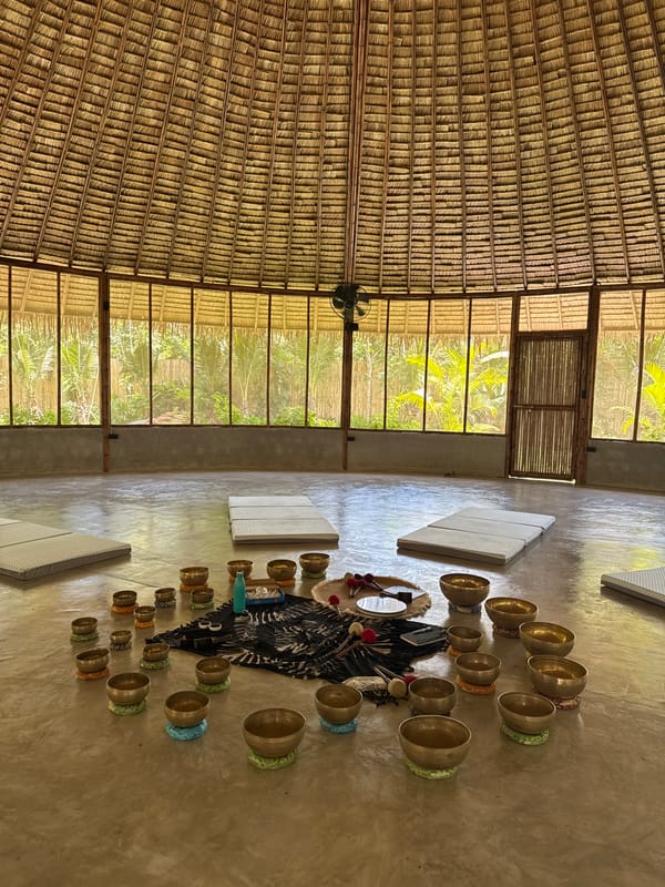 Sound healing session documented at Thai wellness retreat