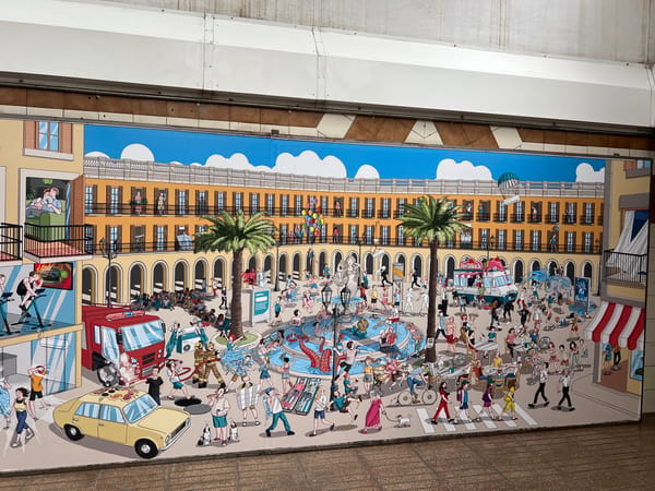 Morning documentation of Valencia street art and railway station architecture