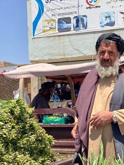 Morning market life documented across Kandahar streets
