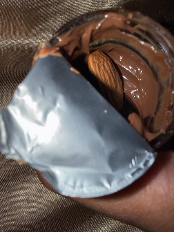 Almond found in chocolate spread jar in Sarcelles