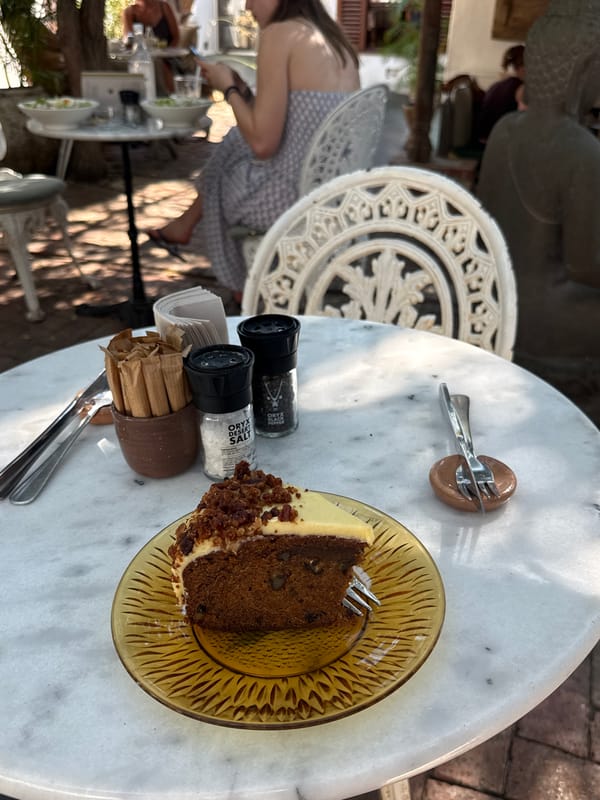 Morning cafe life and street scenes captured in Cape Town