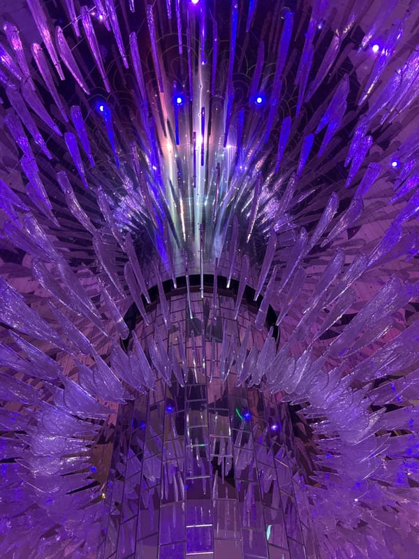 Abstract art installation with translucent spikes documented in Estosadok