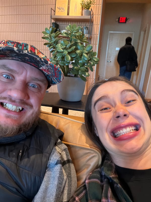 Couple takes late-night selfies in Morton Grove