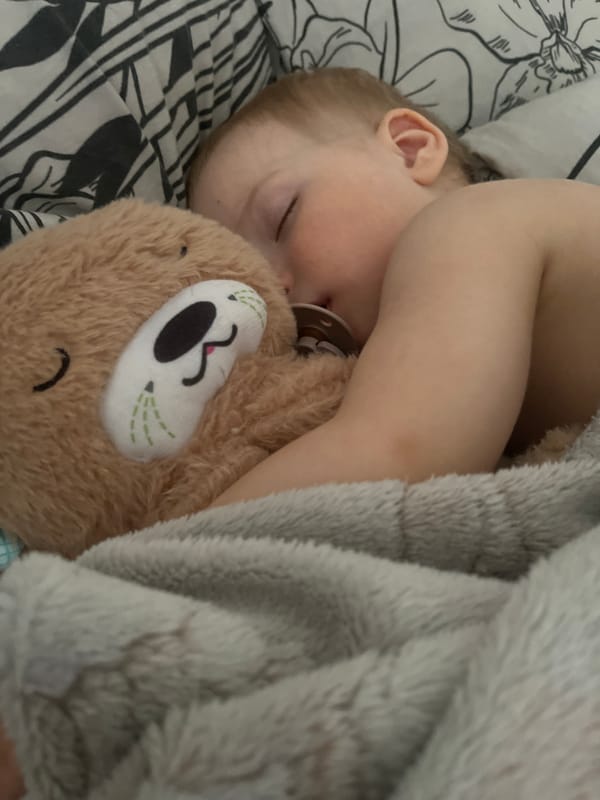 Heavy snowstorm hits Izhevsk as indoor scenes captured