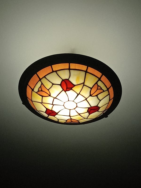 Interior home scenes with stained glass lamps, Bulgarian items documented