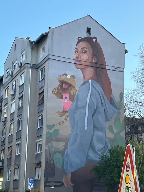 Ordinary moments captured in Novi Sad: sunlight and slippers