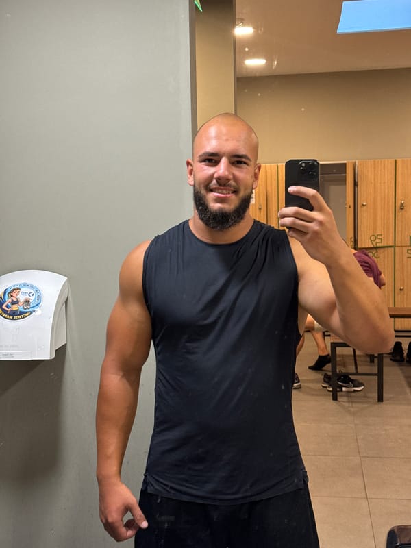 Post-workout mirror selfies in a Sofia gym locker room