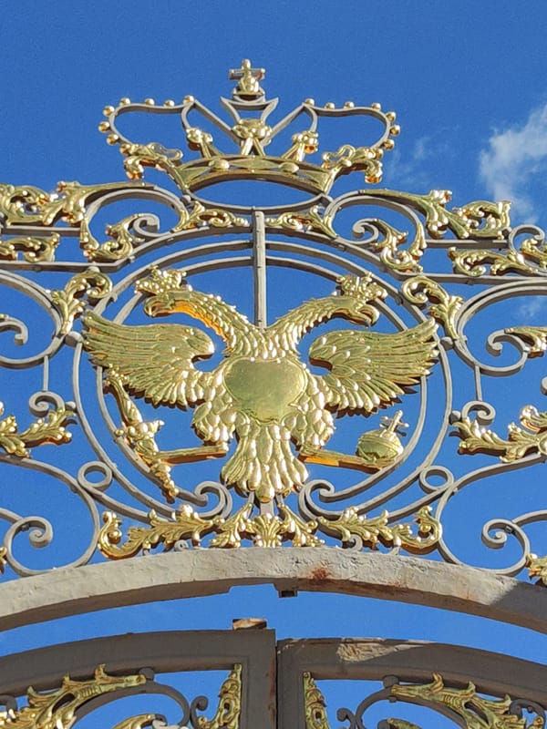 Spring blooms and ornate architecture draw visitors to Catherine Palace