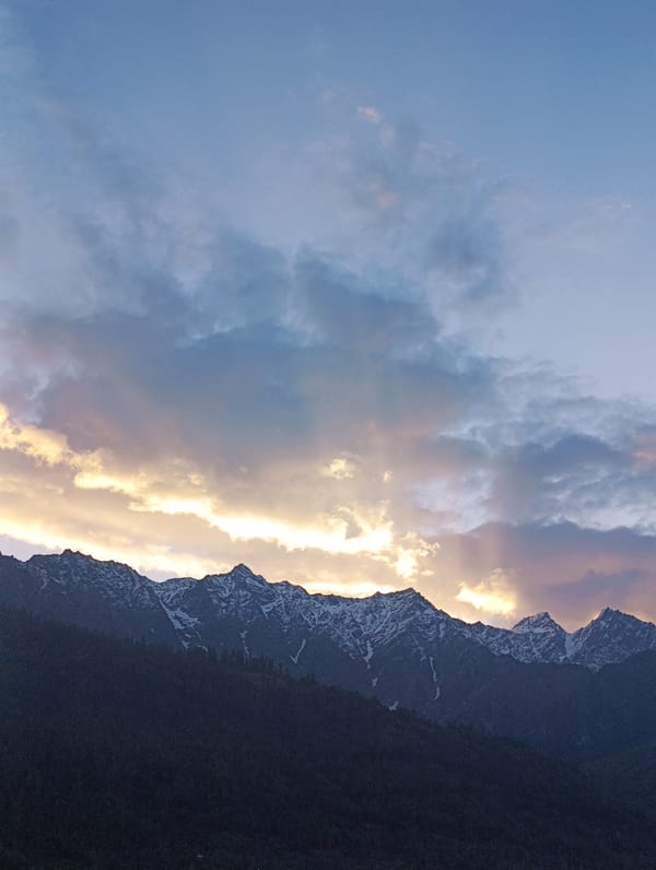 Golden hour Himalayan views from Vashisht mountain paths