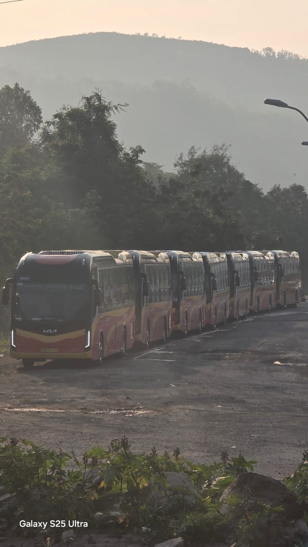 Hazy evening scenes documented in Bắc Nha Trang, Vietnam