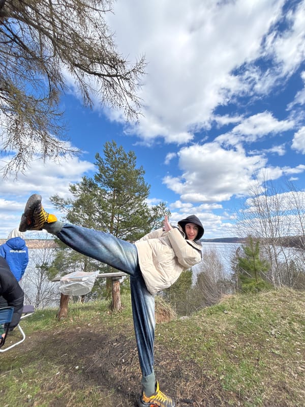 Lakeside leisure moments captured in Chernushka, Russia