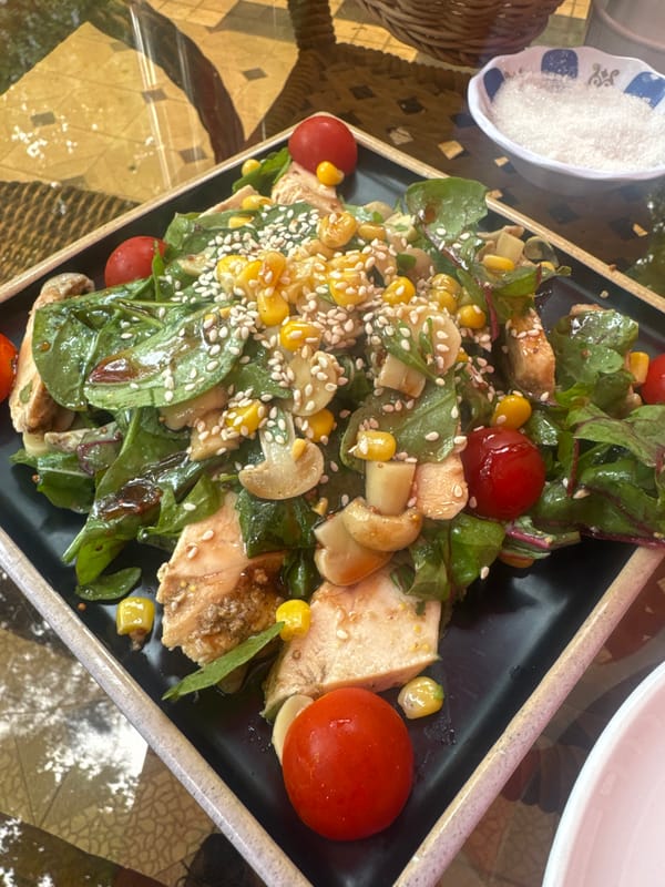 Tashkent park stroll leads into a café meal