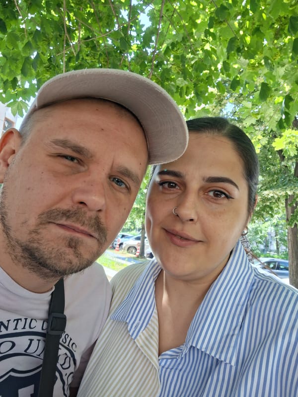 Fig tree and a selfie near a red-pillared building in Constanța