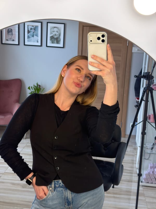 Digital images captured in Riga include selfie and graphic