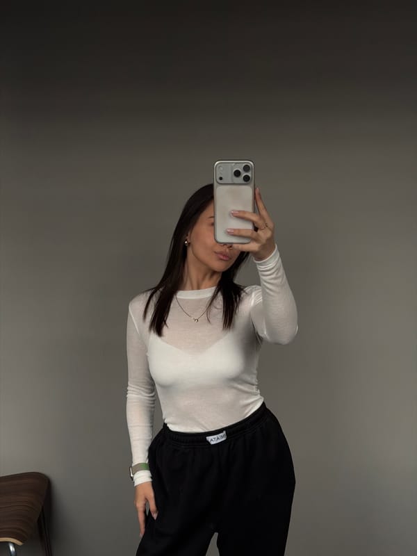 Woman takes selfie in Krasnoyarsk apartment