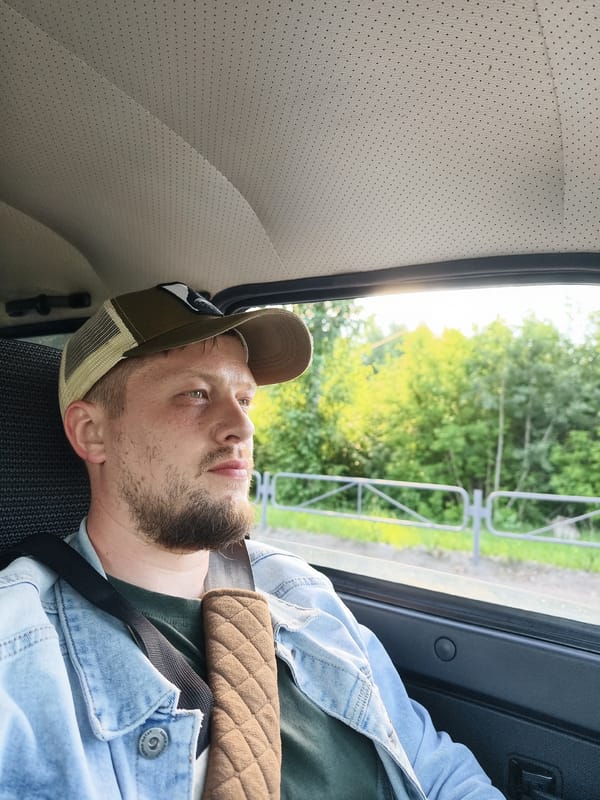 Daily life documented across Chaikovsky, Russia during summer afternoon