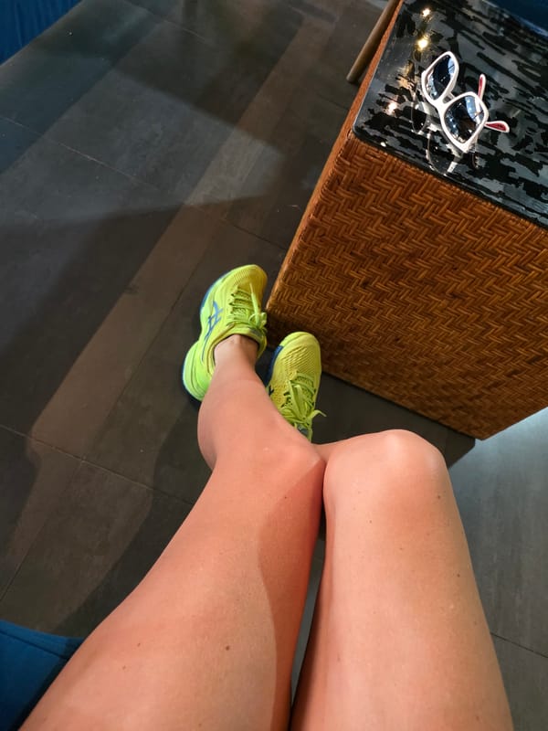 Indoor tennis morning with courtside rest breaks, North Kuta