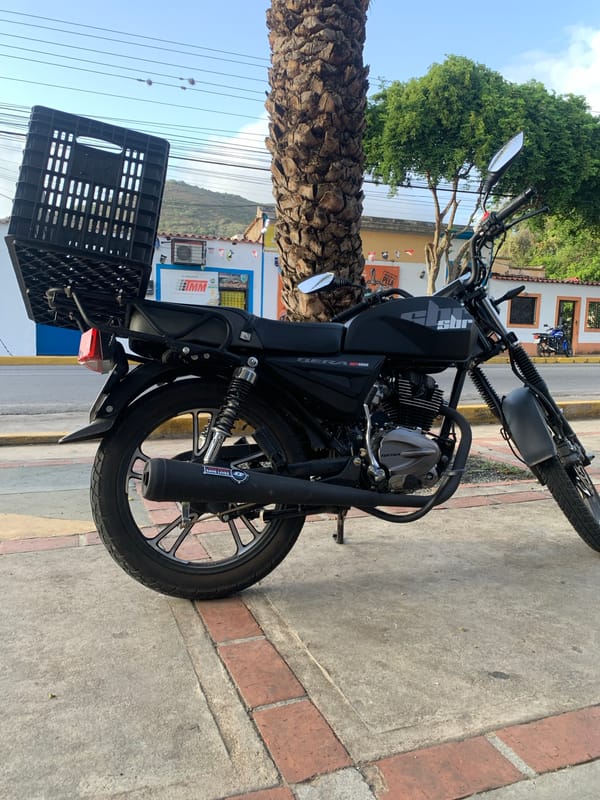 Street life and cultural artifacts across coastal Venezuela