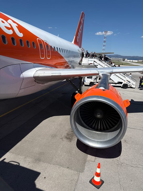 Military and commercial aircraft spotted at Sofia Airport