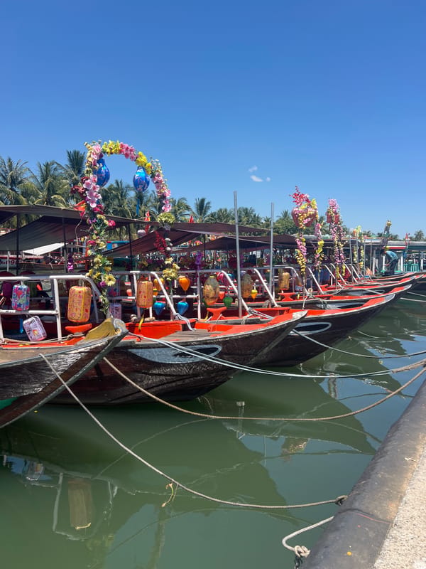 Hội An's streets, waterfront, and markets in full swing