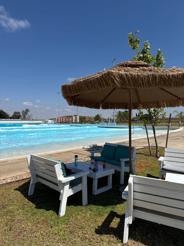 Tel Aviv water park captures sunny day leisure scene