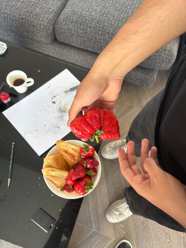Large misshapen strawberry and art drawing spotted in Arinj