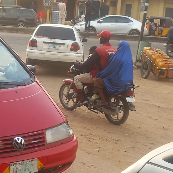 Daily street life documented in Nigerian towns