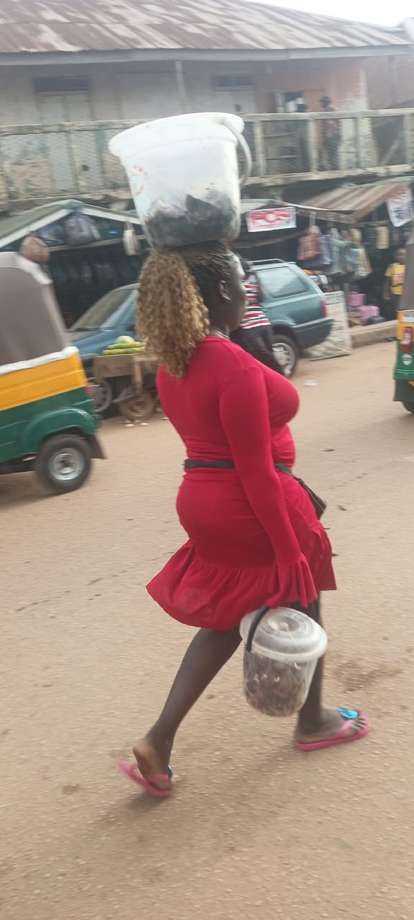 Afternoon street life documented in Bukuru, Nigeria