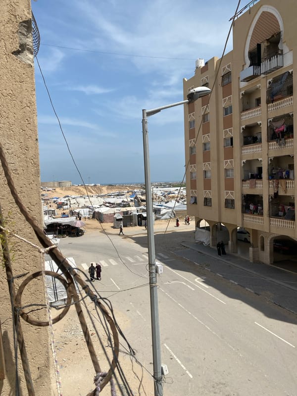 Daily life scenes documented in Khan Yunis amid ongoing displacement