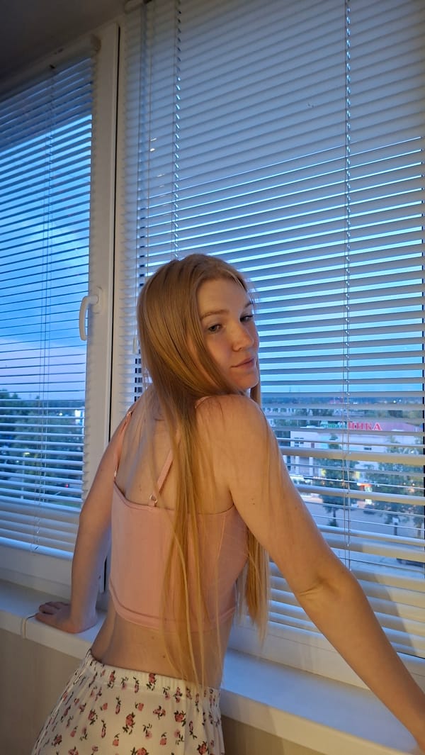 Lazy June evening in Chaikovsky — home life, a cat, kids outside