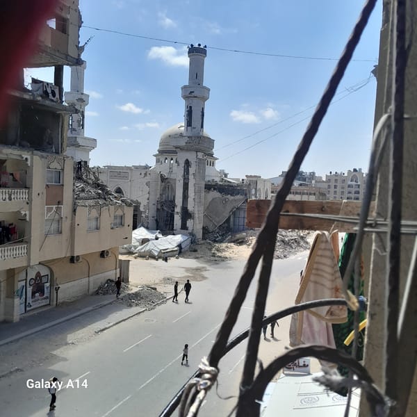 Life continues amid destruction in Khan Yunis neighborhood