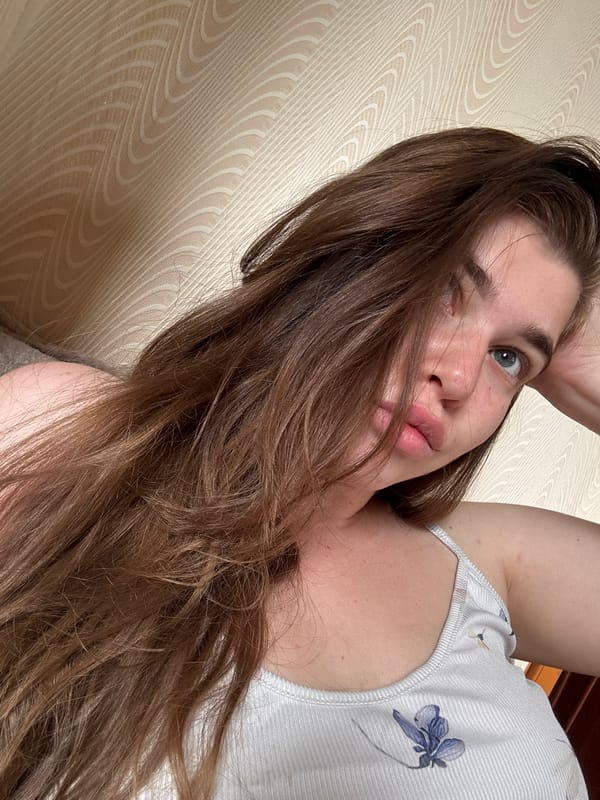 Casual selfie session at home in Мещёры, Russia