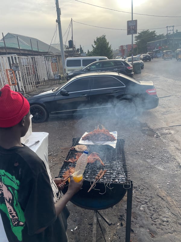 Street food and small shops doing business in Abuja