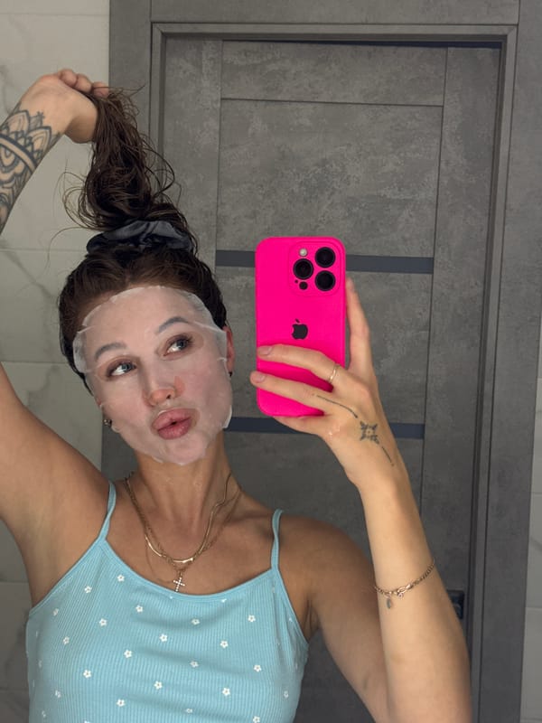 Evening moments captured in Chaikovsky: selfie and twilight sky