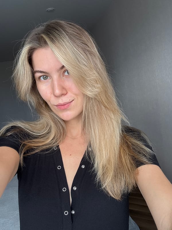 Bedroom selfie session, black outfit, multiple poses