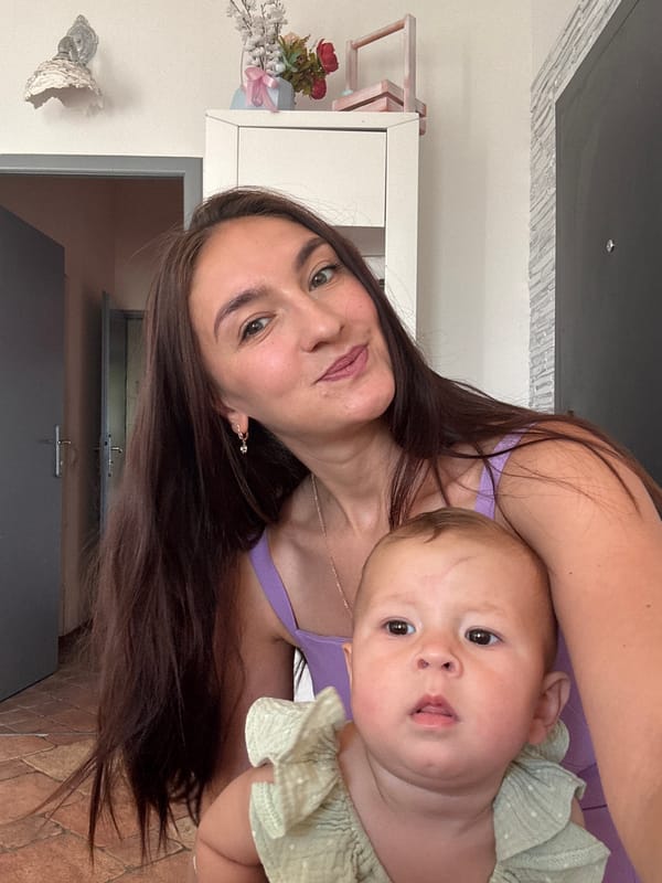 Indoor portrait session with a baby in a Sochi home