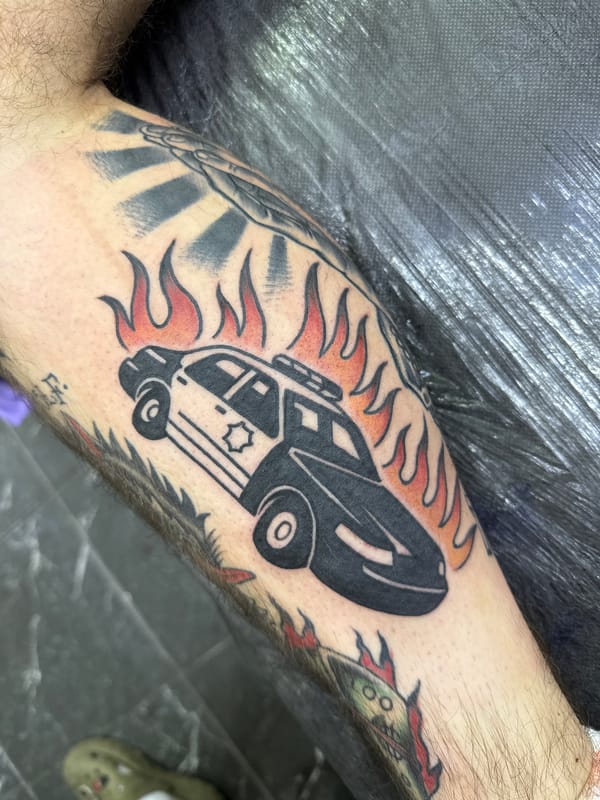 Traditional tattoo art on display in Moscow