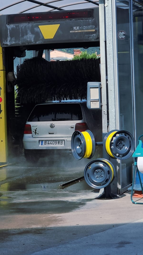 Morning observations in Olot capture car wash, helicopter, moon